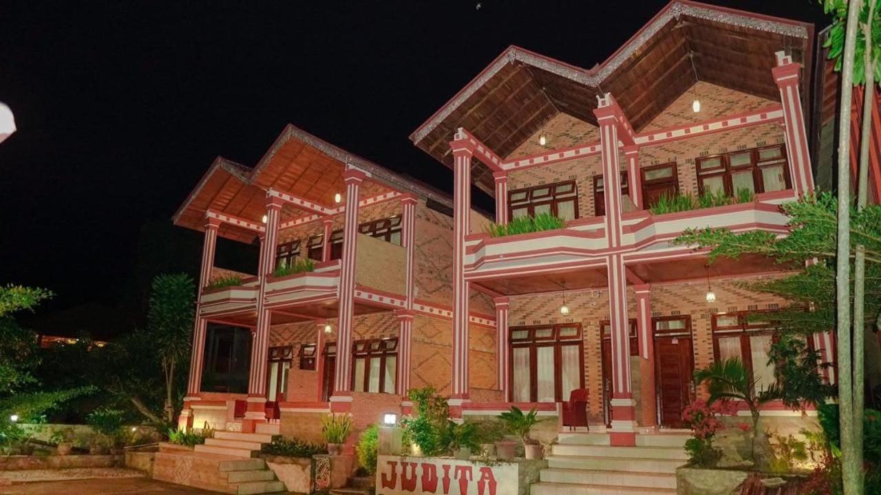 Judita Cottages Tuk Tuk Exteriér fotografie